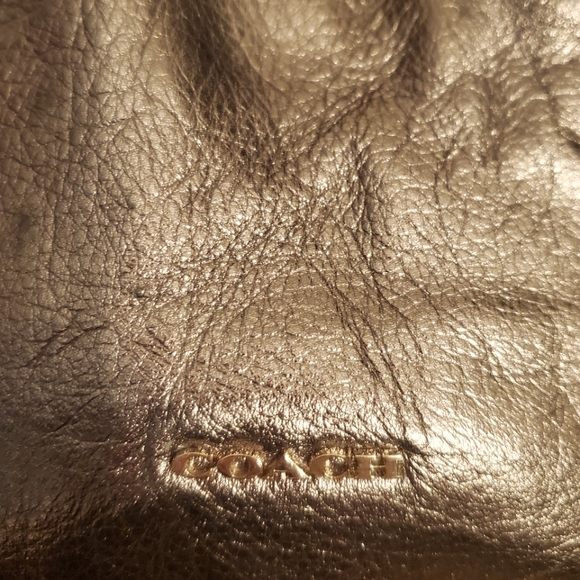 Madison Metallic Leather Small Phoebe Shoulder Bag - Picture 7 of 14